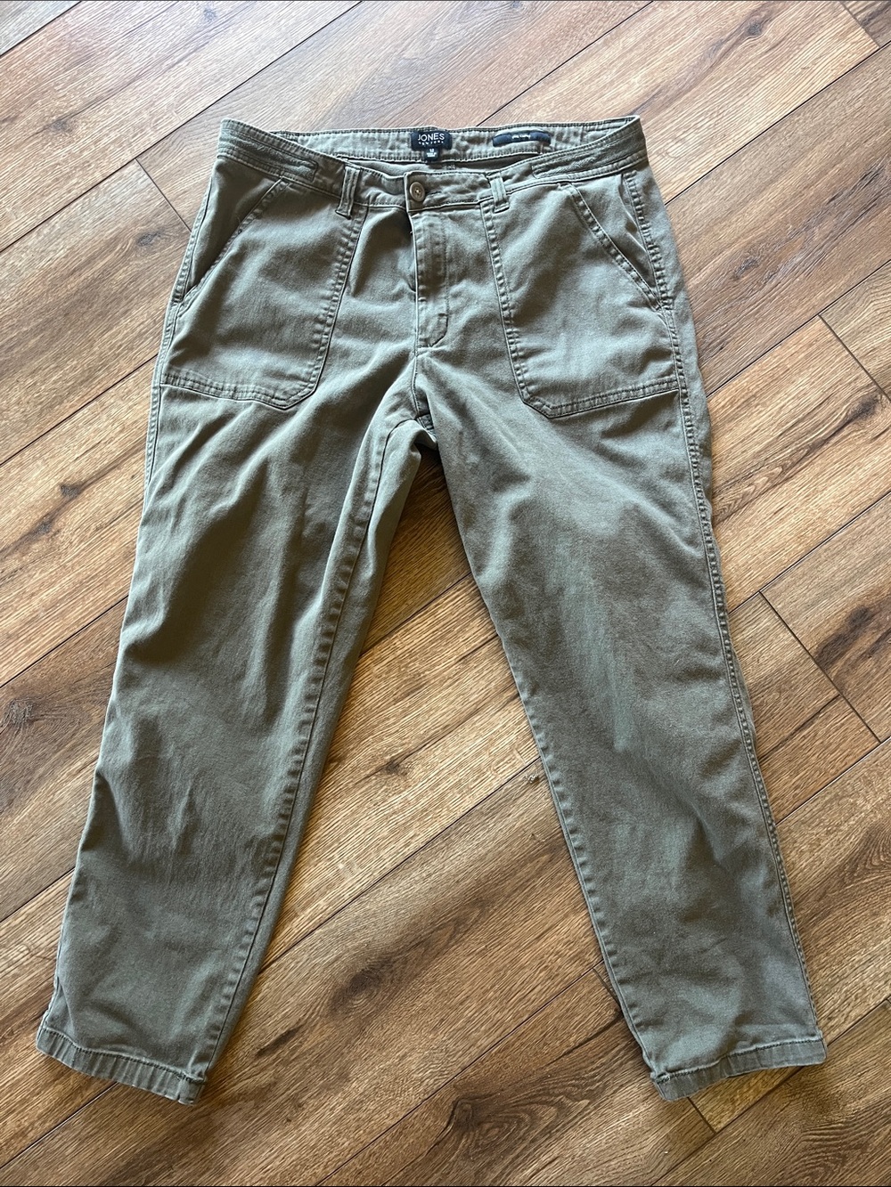 Jones New York Olive Green Women’s Casual Chinos
